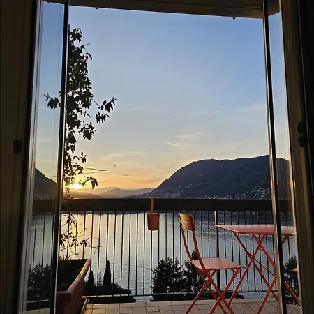 Sunset Balcony Panoramic View In Apartmán *